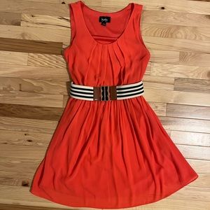 Midi dress with belt